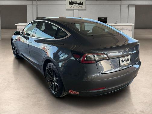 2018 Tesla Model 3 Standard