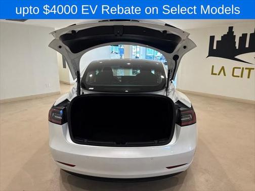 2022 Tesla Model 3 Standard Range