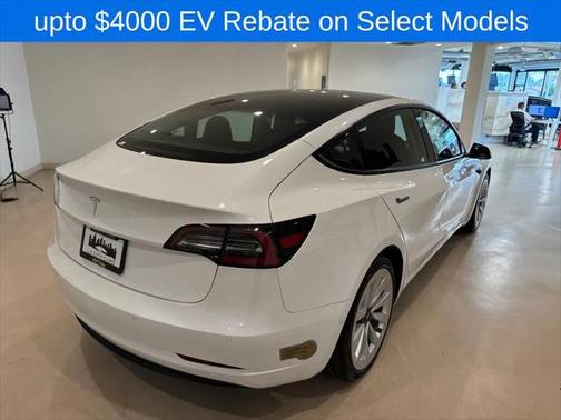 2022 Tesla Model 3 Standard Range