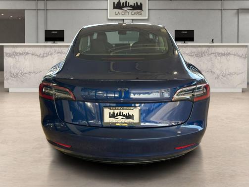 Deep Blue Metallic 2023 Tesla Model 3 Standard Range
