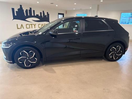 2023 Hyundai IONIQ 5 SE