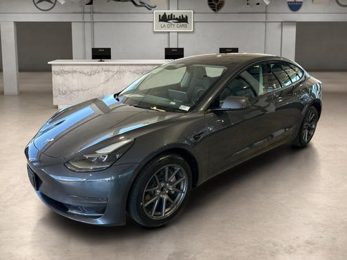 Gray 2023 Tesla Model 3 Standard Range
