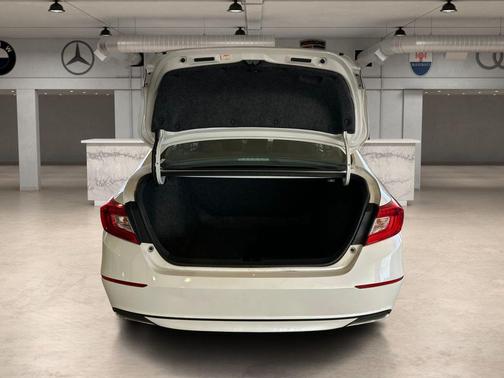 2020 Honda Accord LX 1.5T