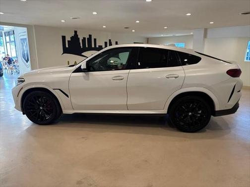 2022 BMW X6 xDrive40i