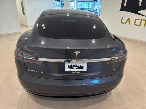 2018 Tesla Model S 75D