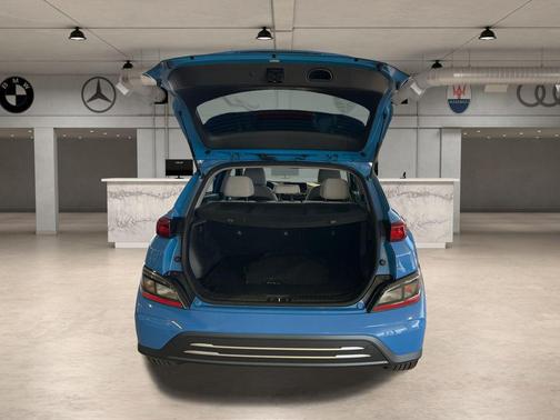 2023 Hyundai KONA EV SEL