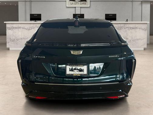 Emerald Lake Metallic 2024 Cadillac LYRIQ Tech