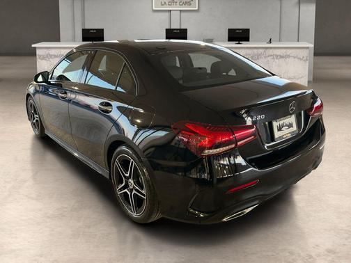 2022 Mercedes-Benz A-Class A 220