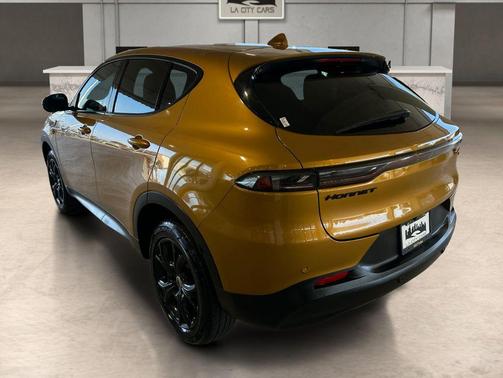 Acapulco Gold 2023 Dodge Hornet GT AWD