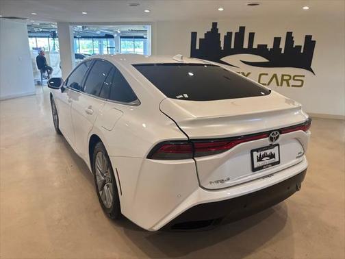 2023 Toyota Mirai Base
