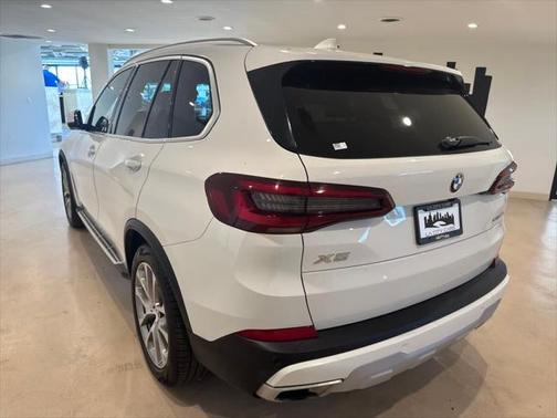 2023 BMW X5 sDrive40i