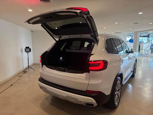 2023 BMW X5 sDrive40i
