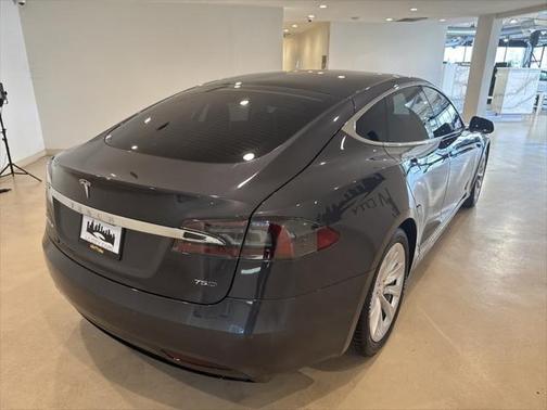 2018 Tesla Model S 75D