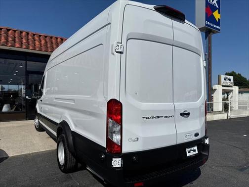 2022 Ford Transit-350 Base