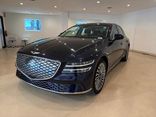 2023 Genesis Electrified G80 Base