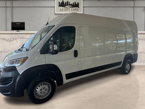Bright White Clearcoat 2025 RAM ProMaster 2500 Tradesman