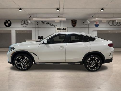 2022 BMW X6 xDrive40i