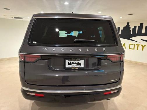 2024 Jeep Wagoneer Series II 4x2