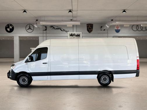 White 2022 Mercedes-Benz Sprinter 2500 High Roof