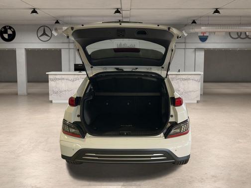 2022 Hyundai KONA EV Limited