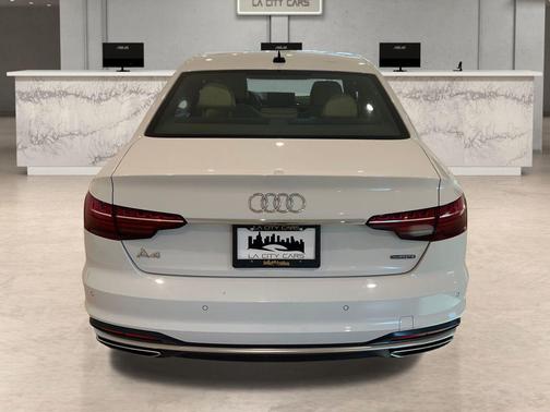 2022 Audi A4 45 S line Premium Plus