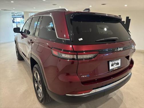 2023 Jeep Grand Cherokee 4xe Base