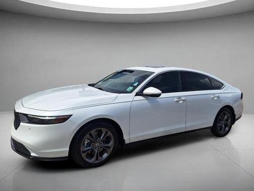 Platinum White Pearl 2023 Honda Accord Hybrid EX-L
