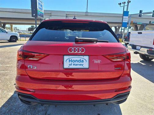 2023 Audi Q3 Premium 45 TFSI S line quattro Tiptronic