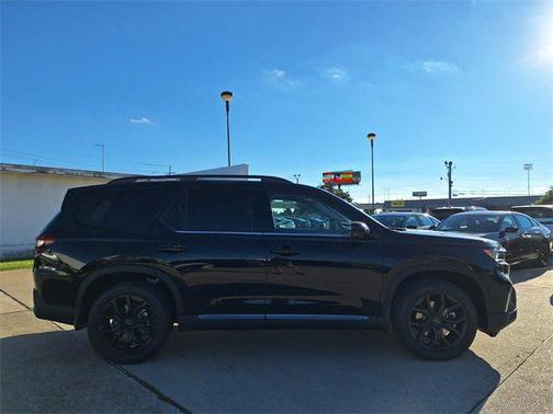 2025 Honda Pilot Touring 8-Passenger