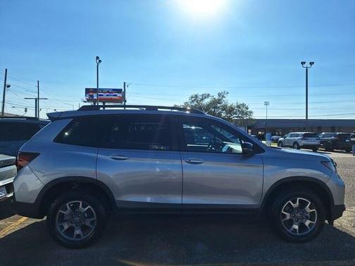 2023 Honda Passport AWD TrailSport