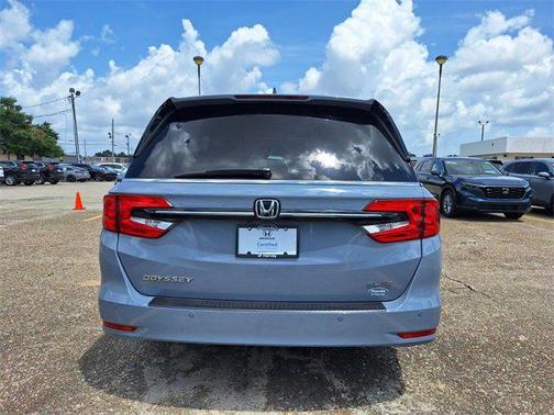 2023 Honda Odyssey Elite