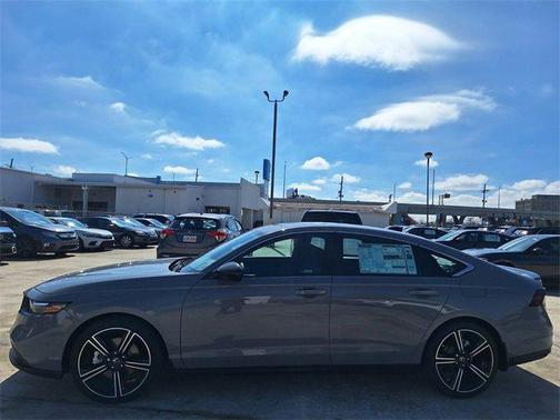 2025 Honda Accord Hybrid Base