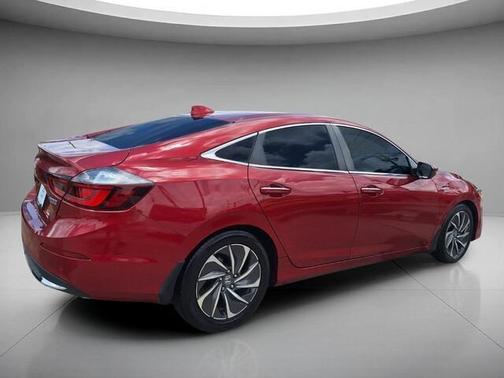 Radiant Red Metallic 2022 Honda Insight Touring