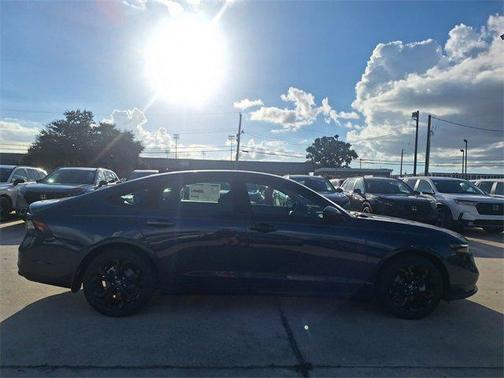 2025 Honda Accord Sport SE 1.5T