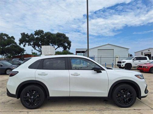 2026 Honda HR-V 2WD Sport