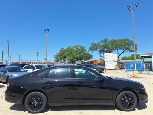 2025 Honda Accord Sport SE 1.5T