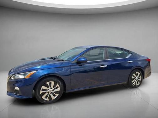 Deep Blue Pearl 2019 Nissan Altima 2.5 S