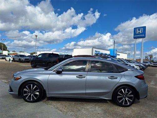 2022 Honda Civic EX-L