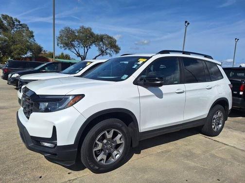 2022 Honda Passport AWD TrailSport