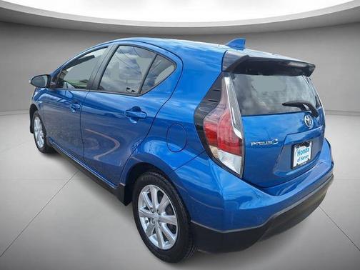 2017 Toyota Prius c Three
