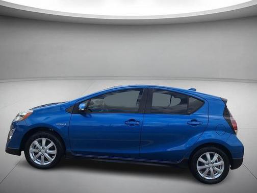 2017 Toyota Prius c Three