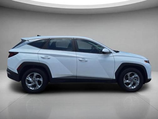 Serenity White Pearl 2023 Hyundai TUCSON SE