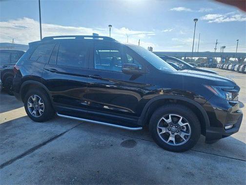 2023 Honda Passport AWD TrailSport