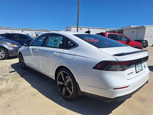 2025 Honda Accord Hybrid Base