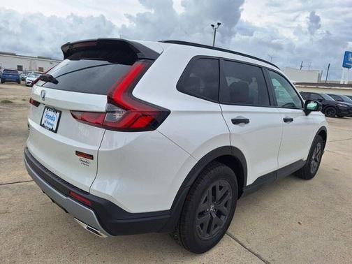 Platinum White Pearl 2026 Honda CR-V Hybrid TrailSport AWD
