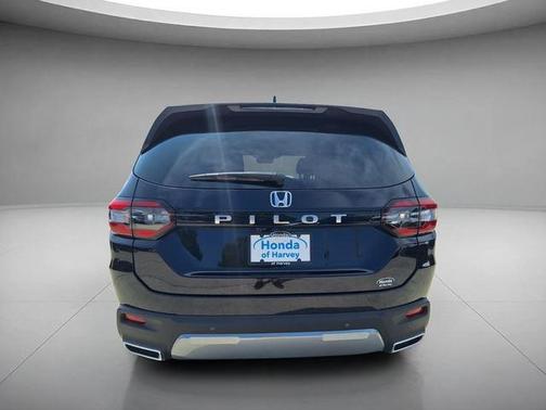Crystal Black Pearl 2026 Honda Pilot EX-L
