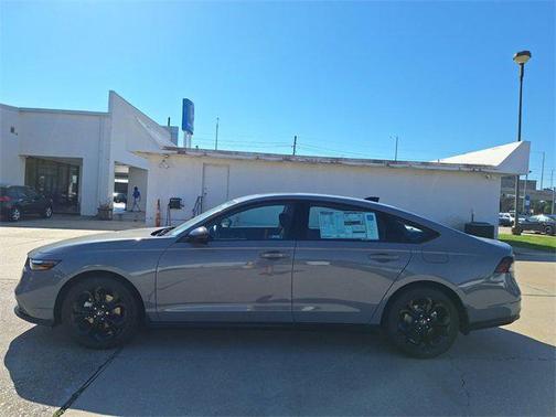 2025 Honda Accord Sport SE 1.5T