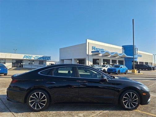 2023 Hyundai SONATA Limited