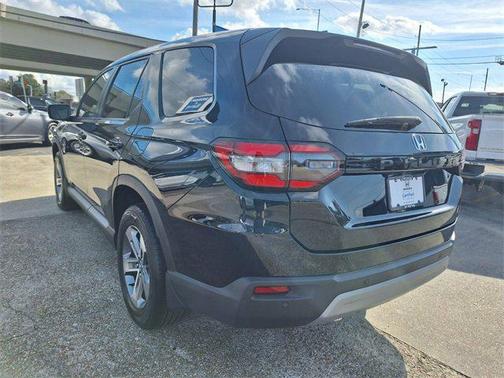 2023 Honda Pilot 2WD EX-L 7 Passenger