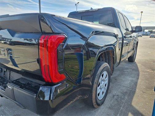 2022 Toyota Tundra SR